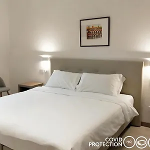 https://via-poma-apartmentsuites.hotelinveneto.com